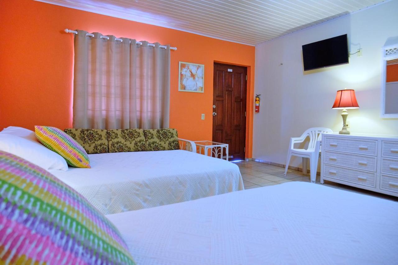 Aruba Quality Apartments & Suites Palm Beach Exteriör bild