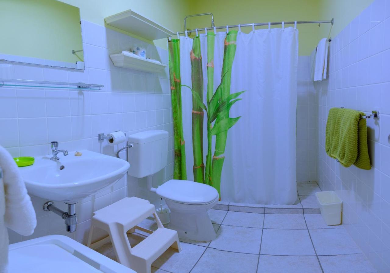 Aruba Quality Apartments & Suites Palm Beach Exteriör bild