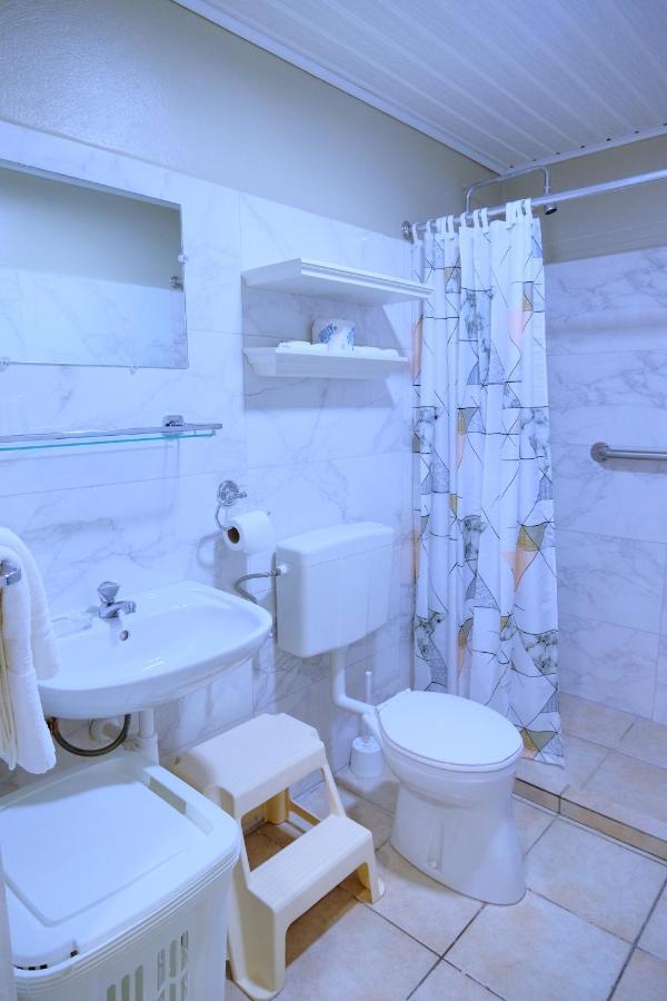Aruba Quality Apartments & Suites Palm Beach Exteriör bild