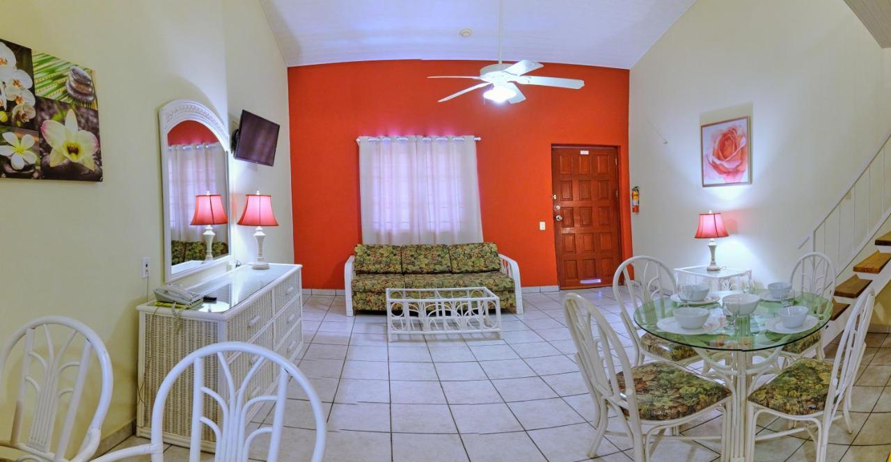Aruba Quality Apartments & Suites Palm Beach Exteriör bild
