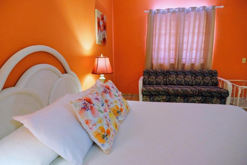 Aruba Quality Apartments & Suites Palm Beach Exteriör bild