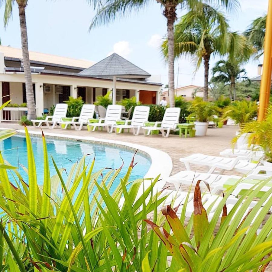 Aruba Quality Apartments & Suites Palm Beach Exteriör bild